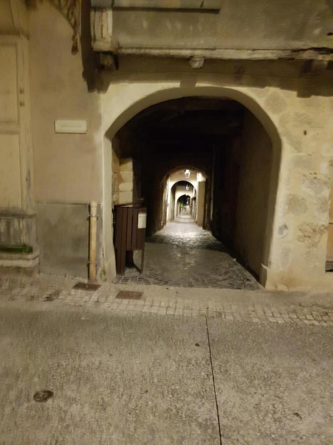 39 Tour De Ville Monflanquin Kültér fotó